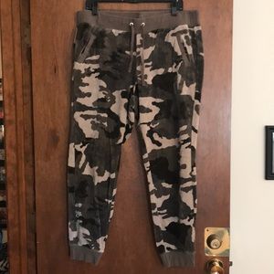 NY&C Camo Joggers